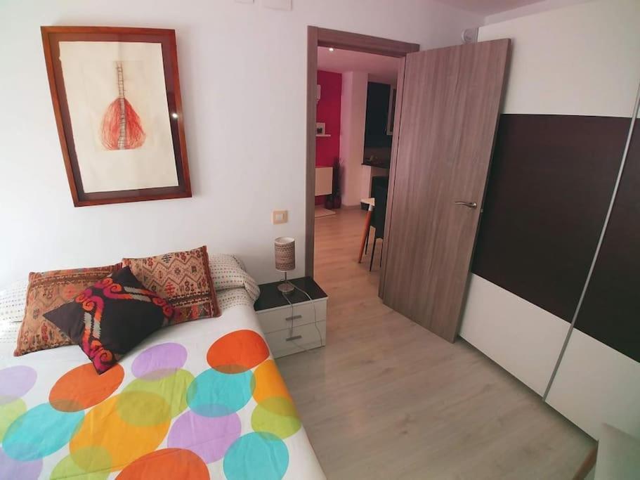 Apartament El Vinilo. Aparcamiento Exterior Gratuito Teruel