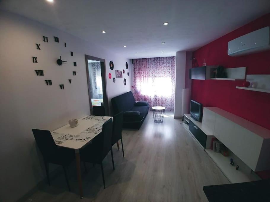 El Vinilo. Aparcamiento Exterior Gratuito Apartament